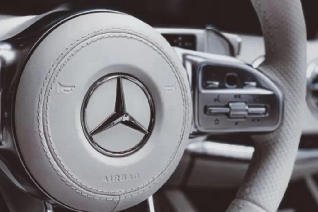 Grip on Style and Functionality with Tosaver's Mercedes Benz Steering Wheel Collection