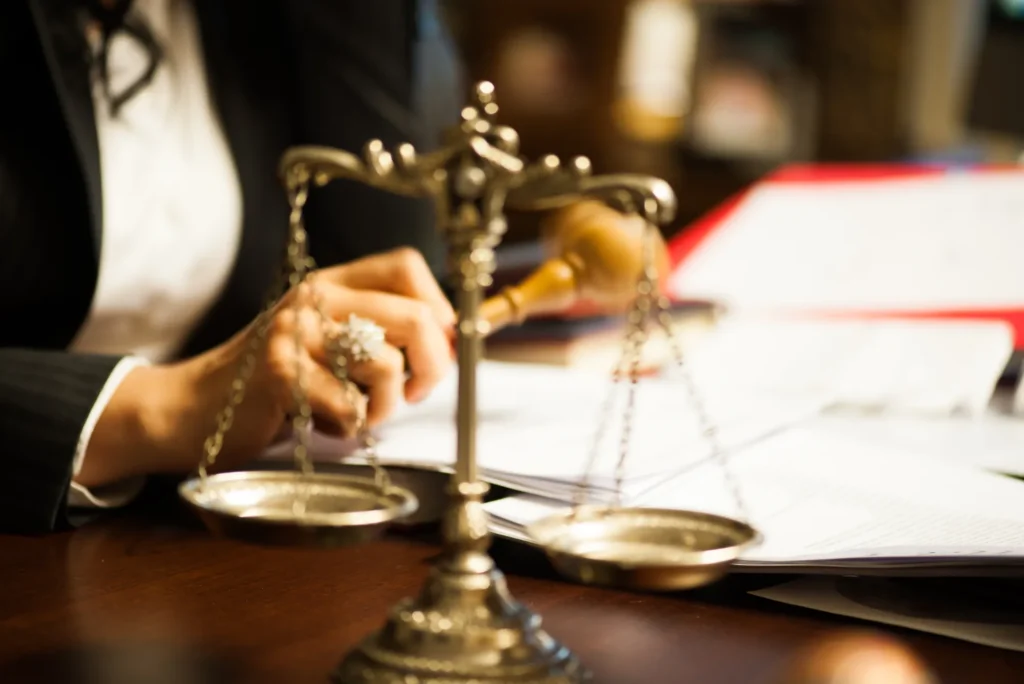 What to Consider Before Hiring Property Lawyers in Duba