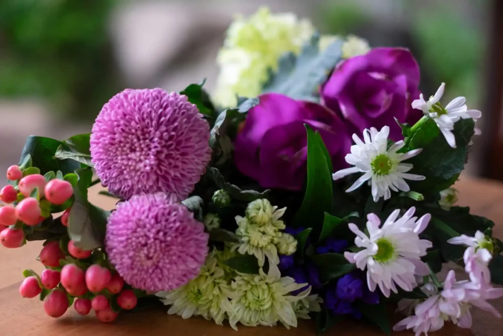 Choosing the Right Dubai Flower Shop for Luxury Floral Gifts