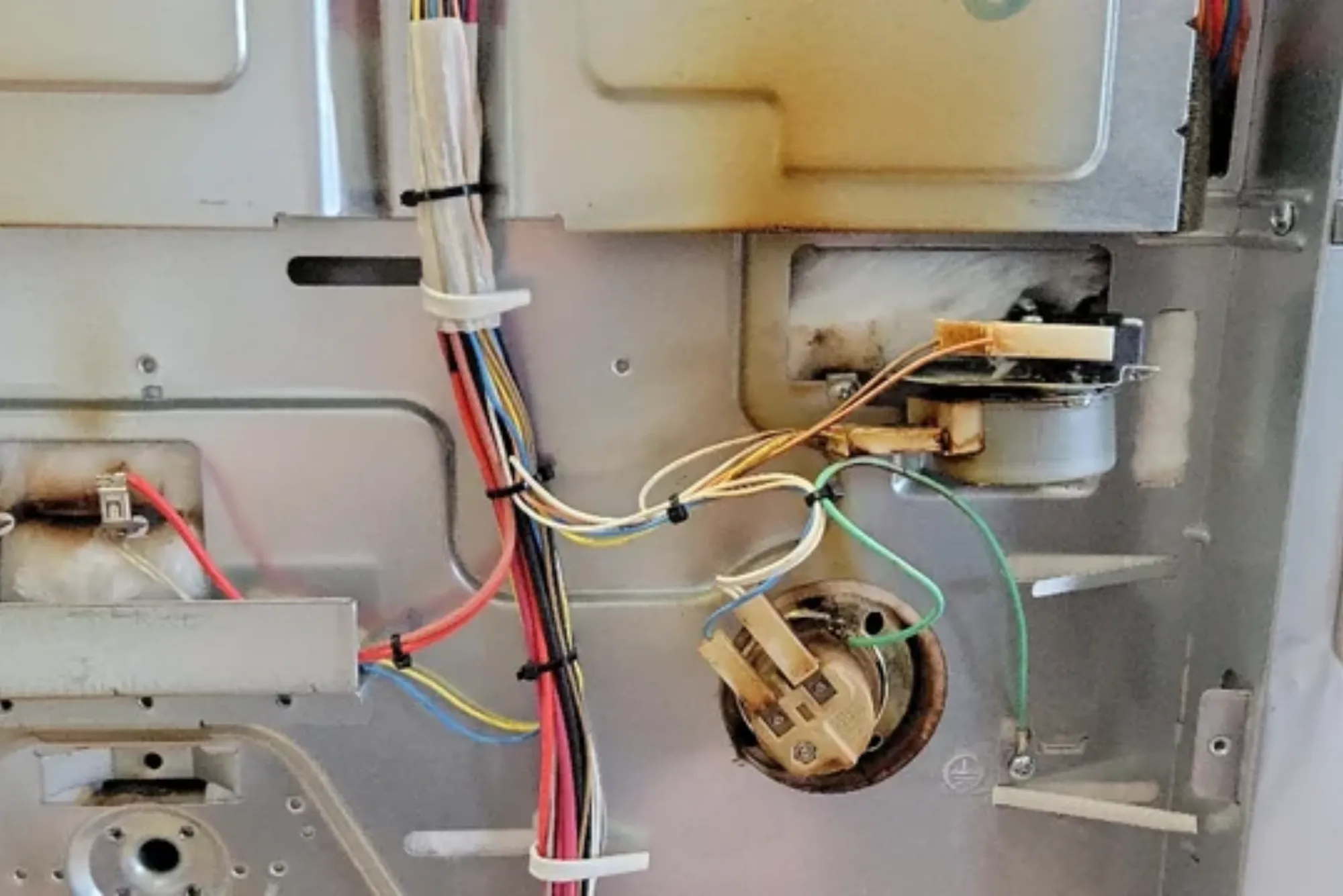 Samsung Electric Oven Power Cut Issue